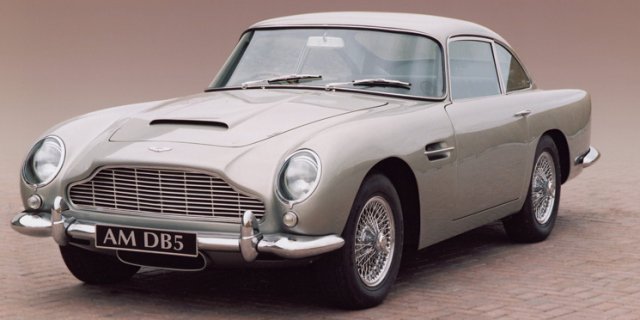 Aston Martin DB5, utilizado en James Bond contra Goldfinger.