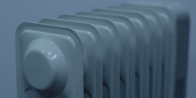 Poner a punto los radiadores es una de las claves para ahorrar en calefacción.