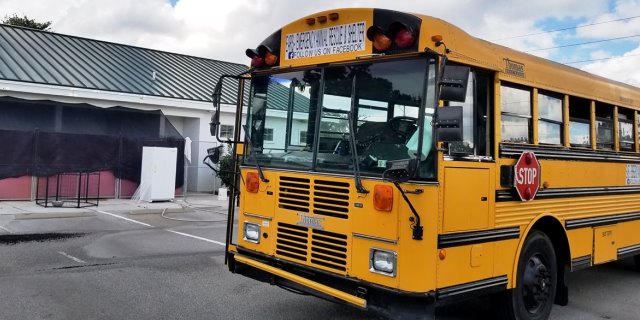 imagen de un autobus de colegio de america