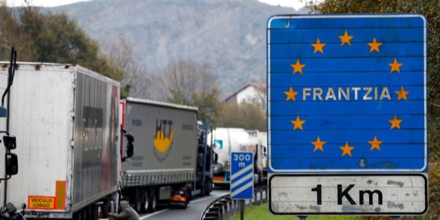 Francia exige a transportistas Declaración de no padecer Covid-19