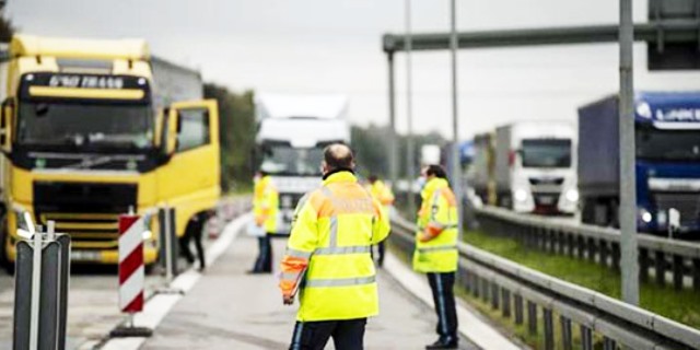 IRU pide a Alemania que retire las restricciones fronterizas al transporte profesional por carretera