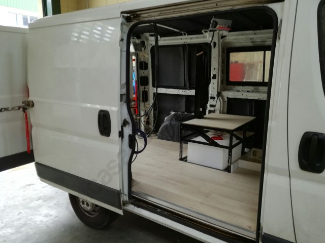 Cómo aislar la camper del calor