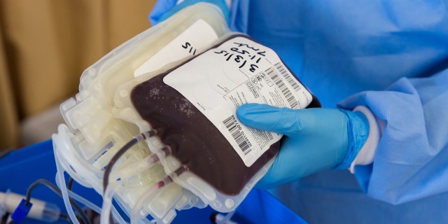 Donación de sangre para tratar la leucemia