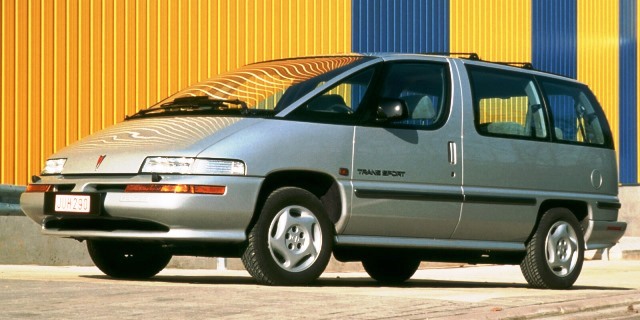 Monovolumen Trans Sport