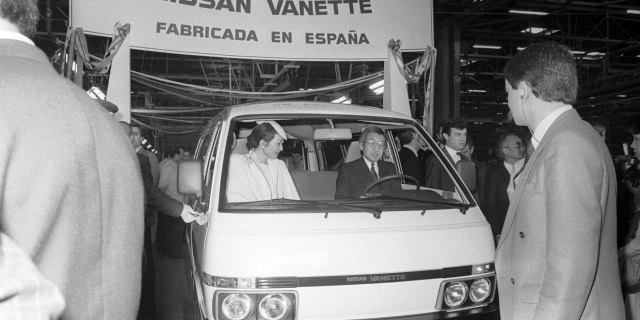 Llegada de la Nissan Vanette a la cadena de producción española